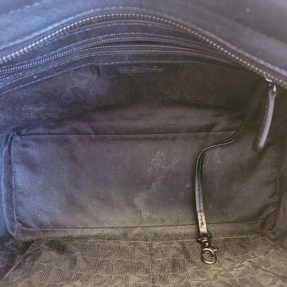 Michael Kors Bag - Picture 7 of 8